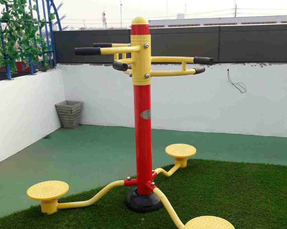 Alat Fitness Outdoor